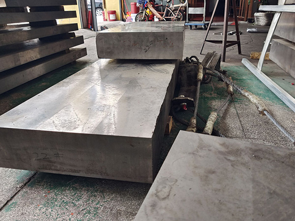 高速鋼.jpg 高速鋼.jpg